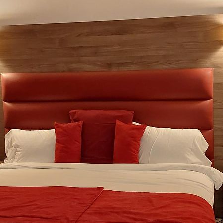 Happy Land Holliday Residential Hotel อิพิเนย์-ซัวร์-แซน ภายนอก รูปภาพ